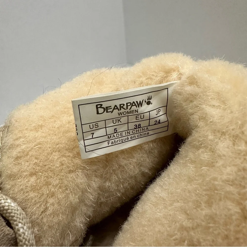 BEARPAW Alicia Suede Lace-Up Boot US 7 Women's Block Heels Boots - Picture 6 of 6